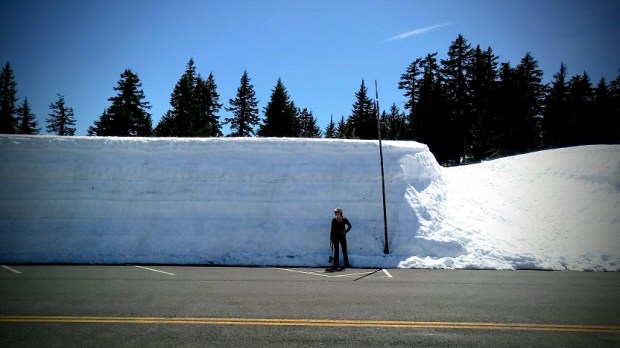 Snow-Crater-Lake-National-Park-Oregon